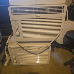 Window AC Unit 