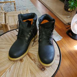 Timberland Boot Size 10M