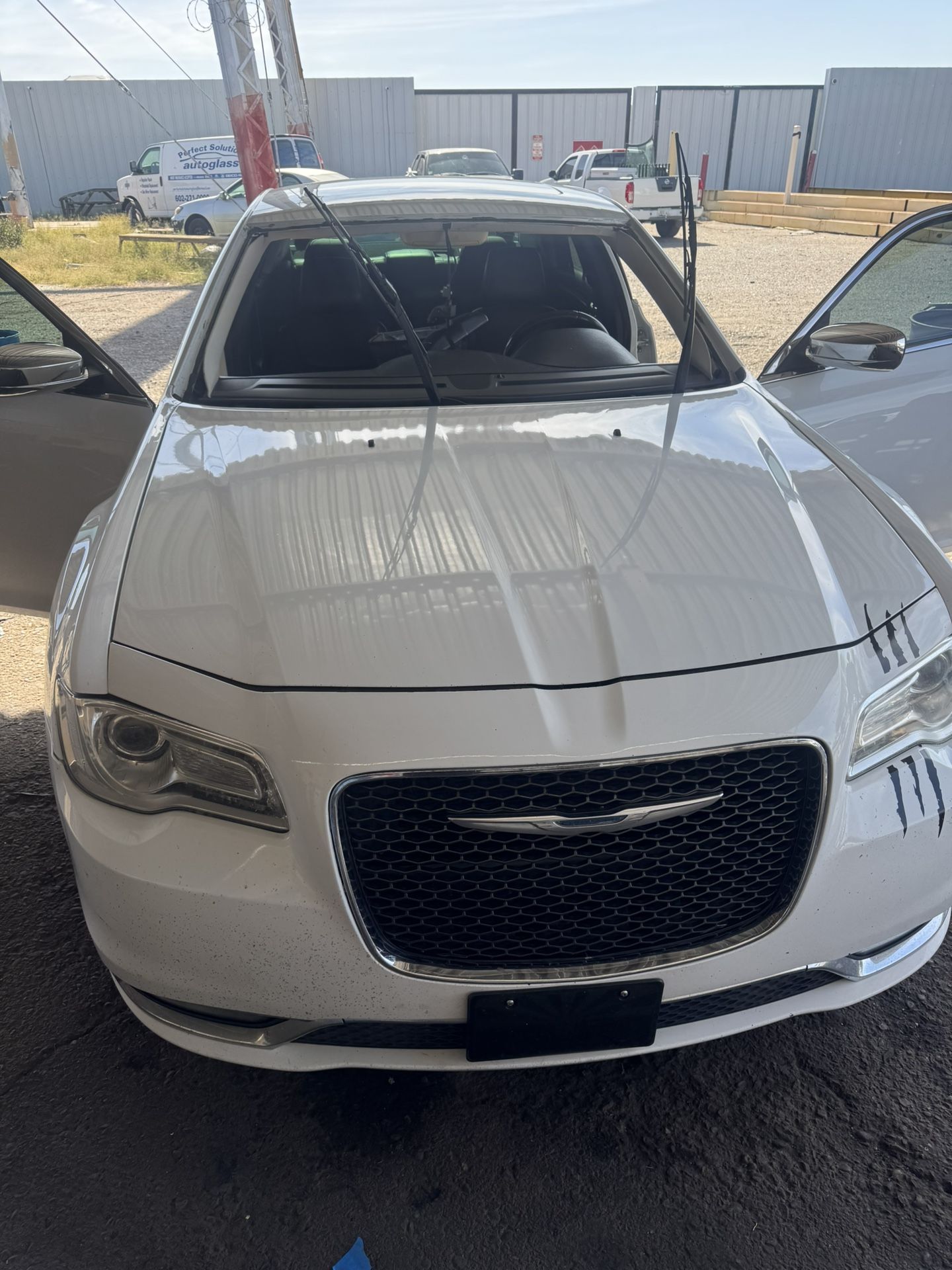 Autoglass Windshield