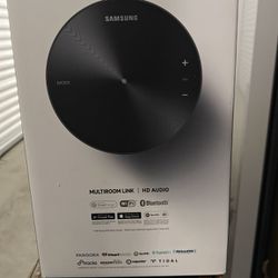 Samsung Radiant R1 Speaker (WiFi/BLUETOOTH)