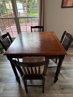 Counter Height Dining Table with 4 Chairs