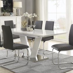 40% SALE! Table And 4 Chairs