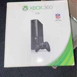 Xbox 360 Slim