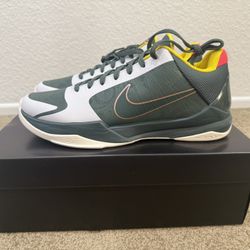 Nike Kobe 5 Protro EYBL Girls Size 10.5