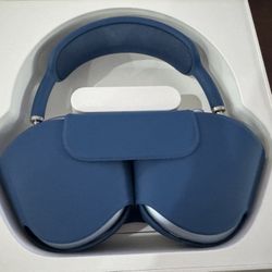 Apple AirPods Max with Smart Case 