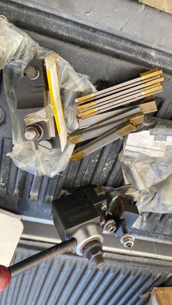 Diamond cut of blades and holder