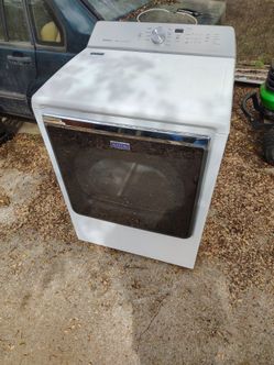Maytag Bravos commercial technology dryer