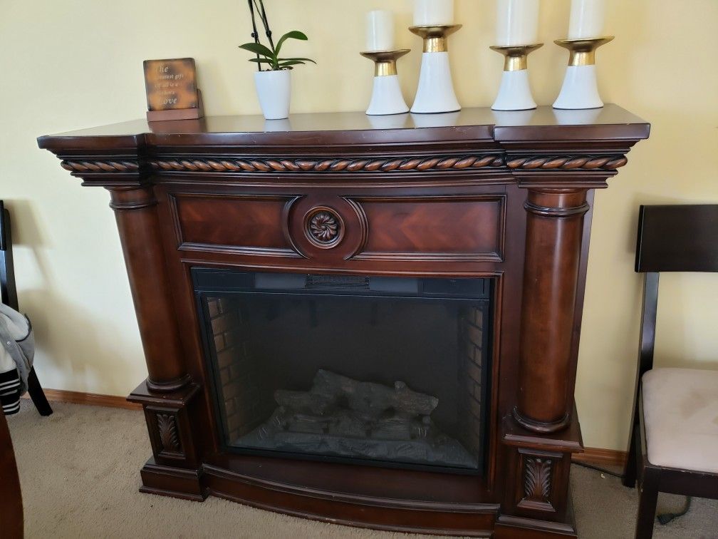 Twin Star Electric Fireplace Model# 33ef010gra