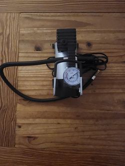 Portable Electric Air Compressor with Gauge