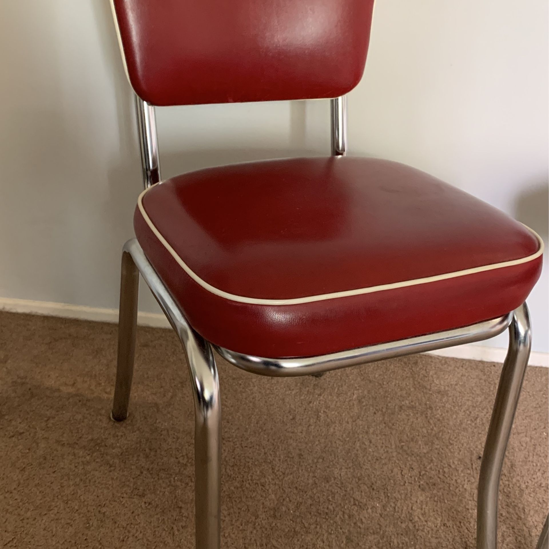 Retro Red Chairs - NICE!!
