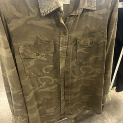 Current Elliott The Perfect Shirt Army Camo Button Down Size 2