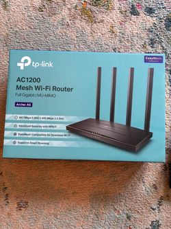 MOVING SALE - Router- tp-link AC1200 mesh Wi-Fi Router