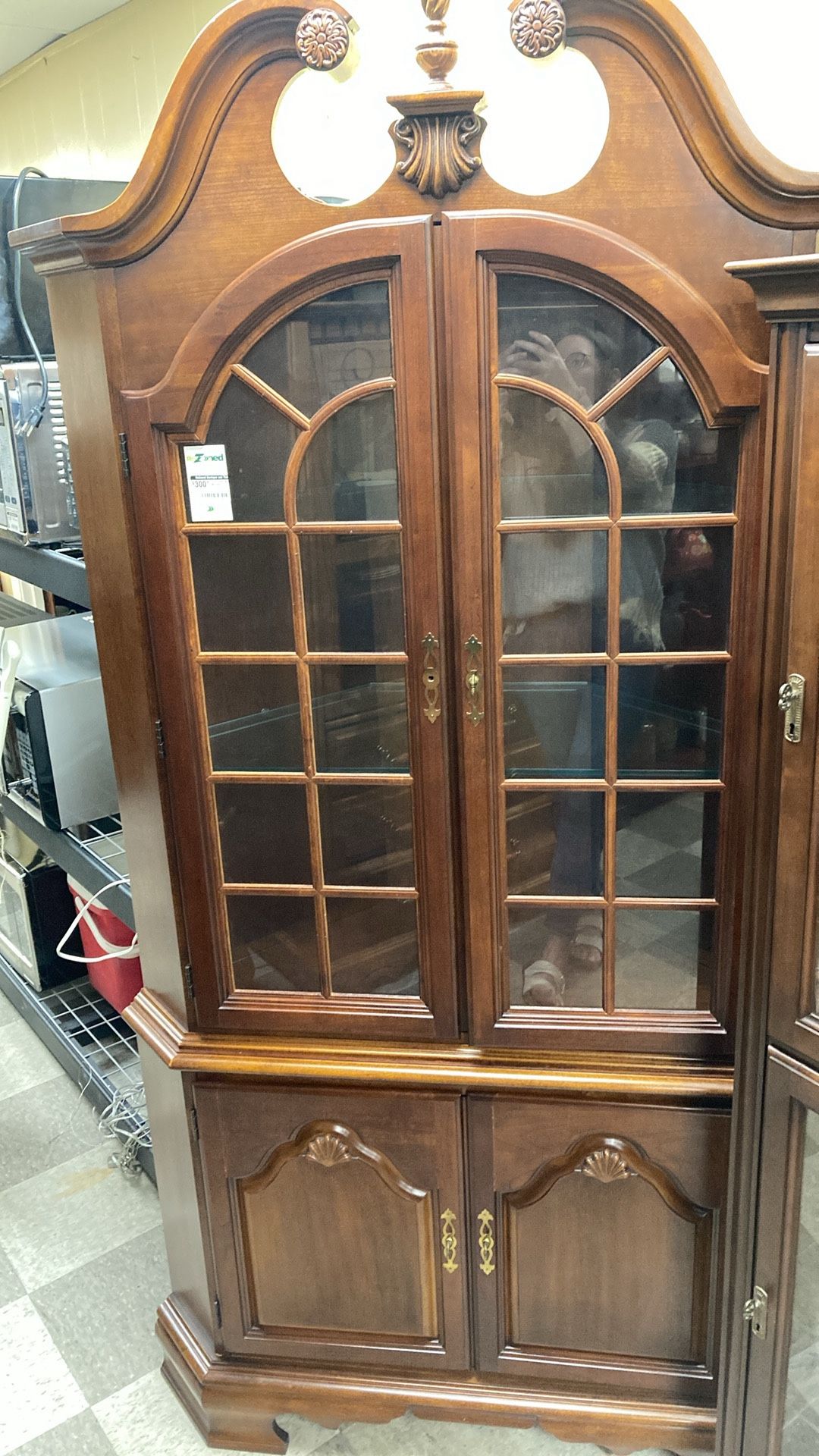 China Cabinet W/ 2 Doors