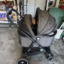 Dog stroller 
