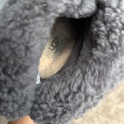 Ugg Warm Boots With Heel