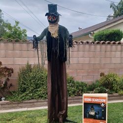 Rising Scarecrow Life Size Halloween Animatronic Decoration