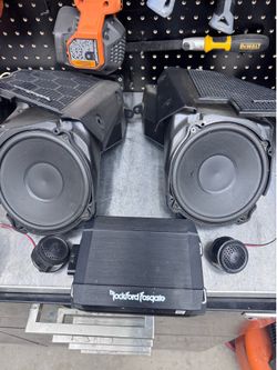 Rockford Fosgate speakers and amp