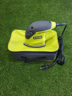 Ryobi Corded Corner Cat Sander with Carrying Bag