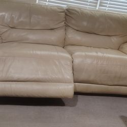 Pre-owned, Power Sofa Cream Colored 1 Side Doesn't Work