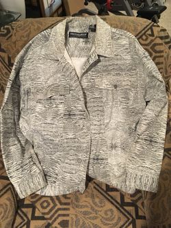 Pelle men’s white/ black denim jacket size XL
