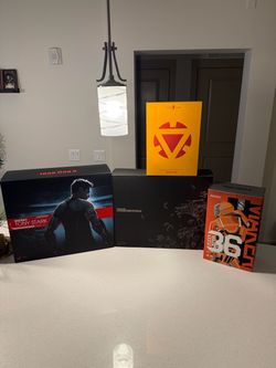 Hot Toys Iron Man Lot