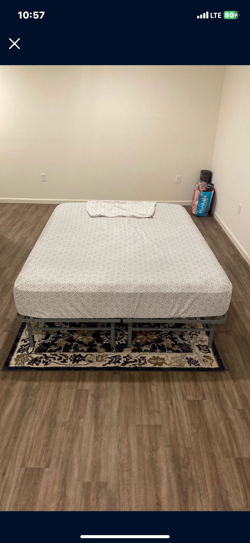 Queen Size Bed 