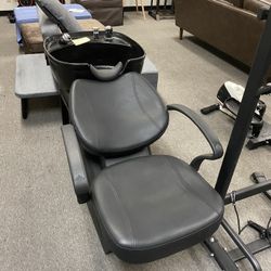 Brand New Saloon Shampoo Bowl Back wash chair