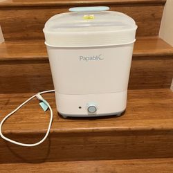 GREAT CONDITION- Infant Bottle Sterilizer - PapabliC
