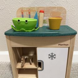 Plantoys Toddler Kitchen