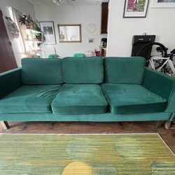 Edloe Finch Green Couch 