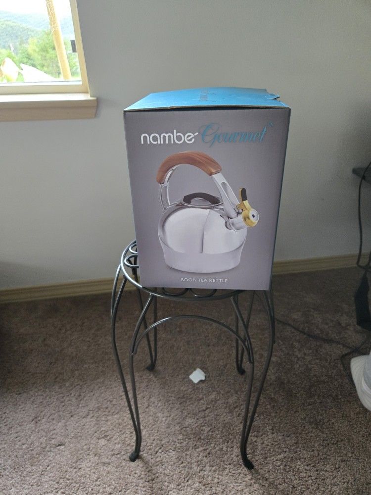 nambe Boon Tea Kettle