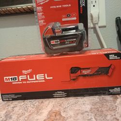 Milwaukee M18 Fuel Multi-Tool with Battery - Firm Price 