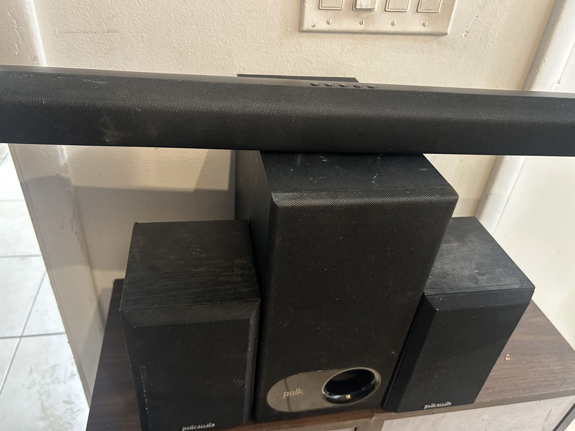 Polk Audio Set