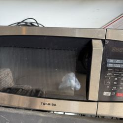 Toshiba Microwave 