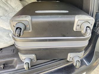 Delsey Suitcase Thumbnail