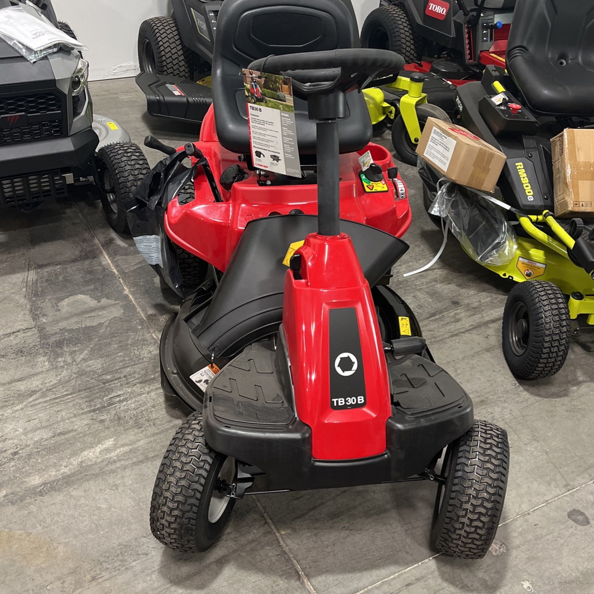 Troy-Bilt 30 in. 10.5 HP Briggs and Stratton Engine 6-Speed Manual Drive Gas Rear Engine Riding Mower with Mulch Kit Included
