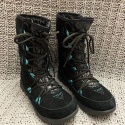 The North Face Women’s Boots Size 6