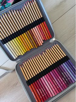 Colored pencils with case