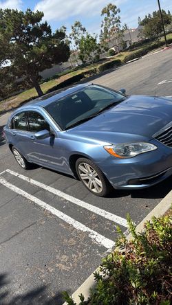2011 Chrysler 200