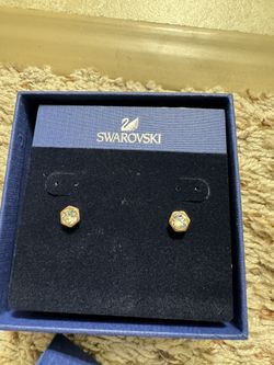 Swarovski Stud Hexa Earrings 