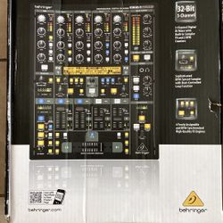 BEHRINGER PRO MIXER