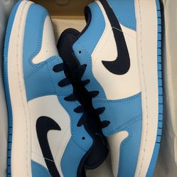 Jordan 1 Low UNC