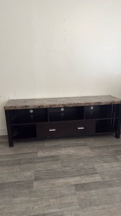 Tv stand