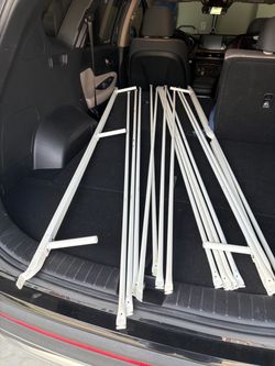 White Metal king size bed support