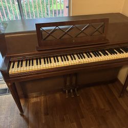 Free Piano