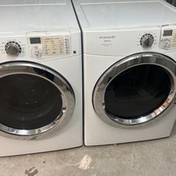 Frigidaire Washer And Dryer 