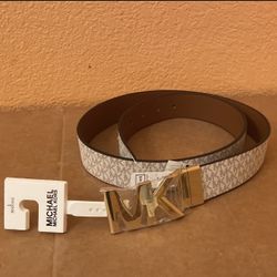 Michael KORS REVERSIBLE UNISEX  BELT SIZE LARGE 