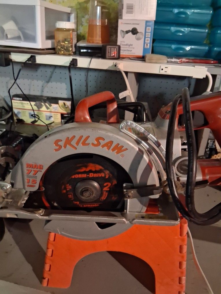 Skilsaw 71/4 In 15 Amps