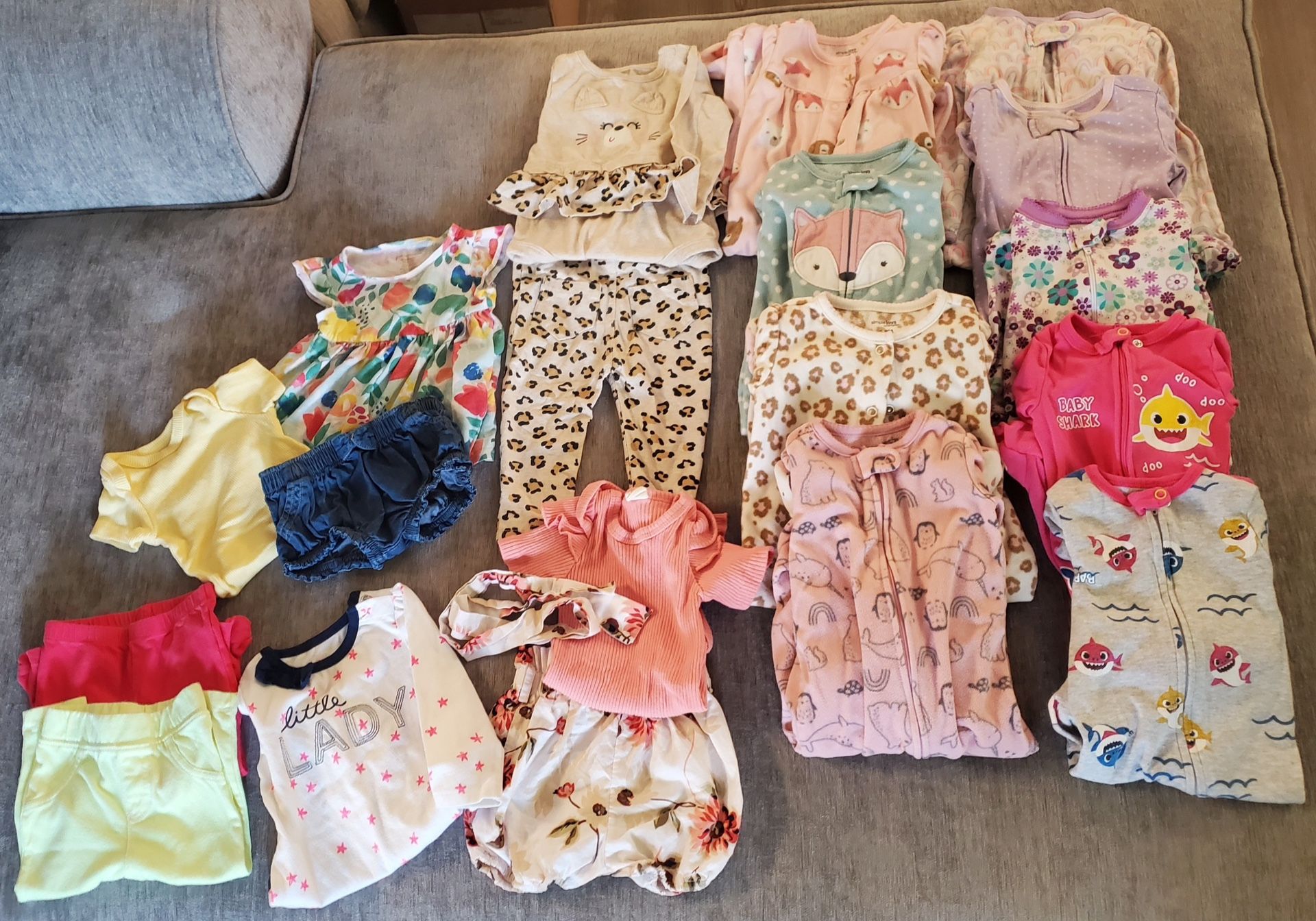 Baby Girl Clothes Bundle Size 6-9 Months 