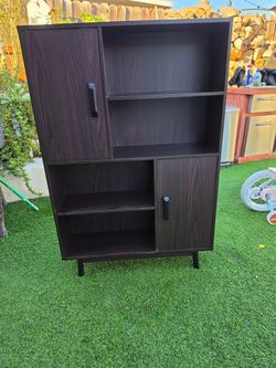 Bookshelf